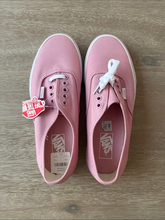 Vans Shoes - NWT Vans Authentic Shoes | W9